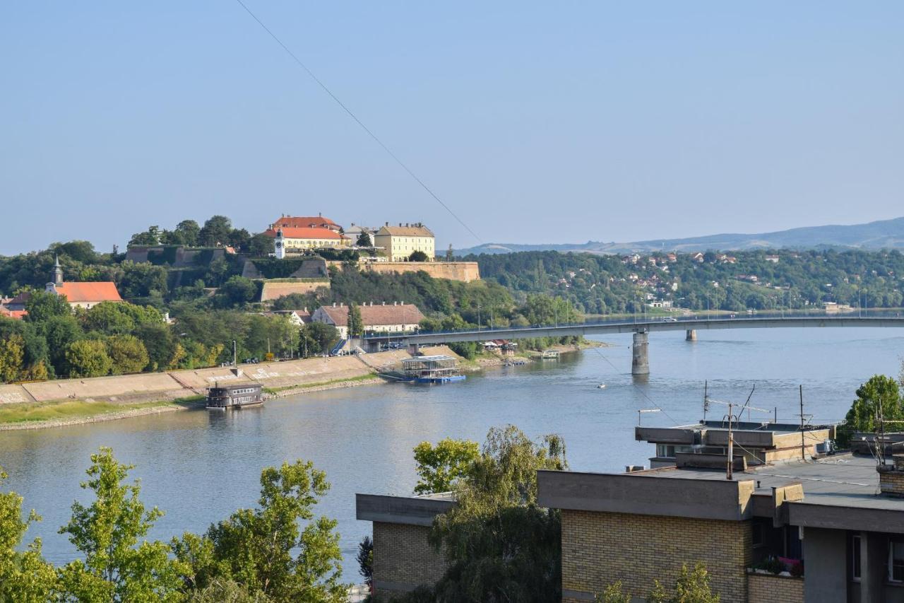 Apartman Bane 021 With A View Нови-Сад Экстерьер фото