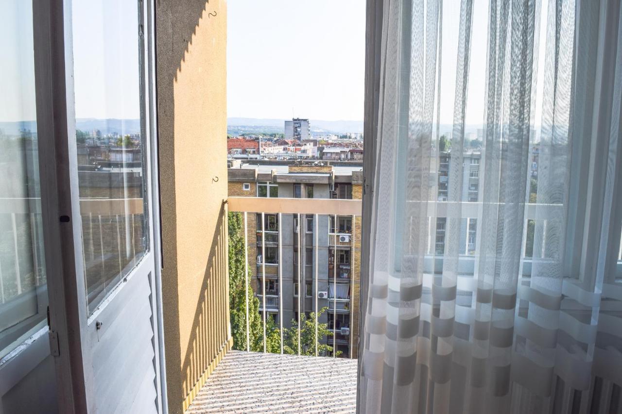 Apartman Bane 021 With A View Нови-Сад Экстерьер фото